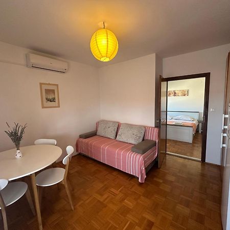 Apartments Iva Pakoštane Exterior foto